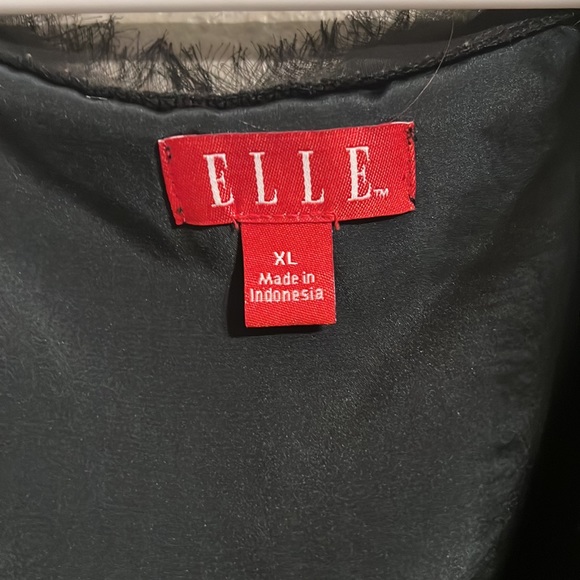 Elle Sheath Dress - Picture 4 of 5